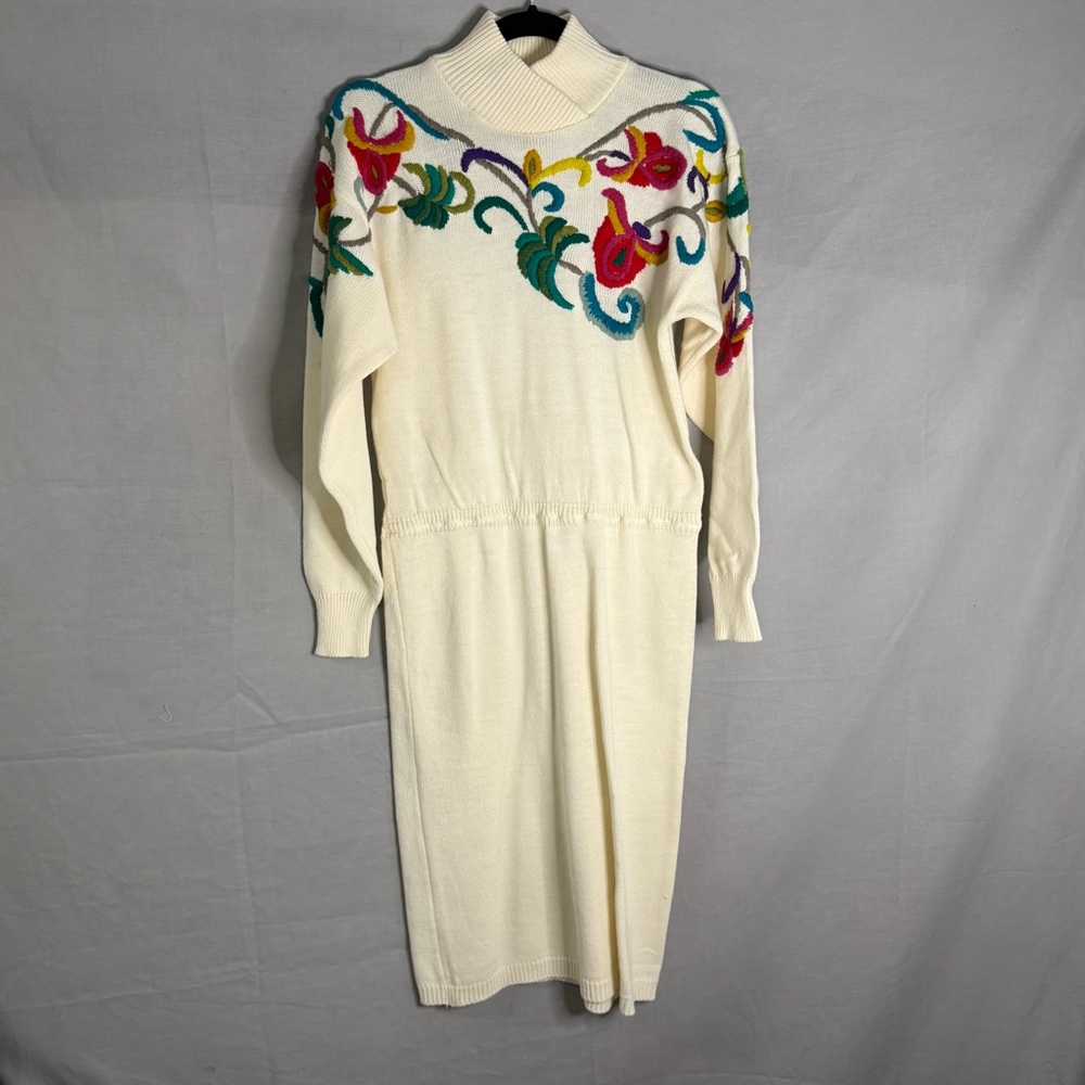 Vintage Darian Acrylic Knit Sweater Dress Embroidered Floral Midi Small Ivory